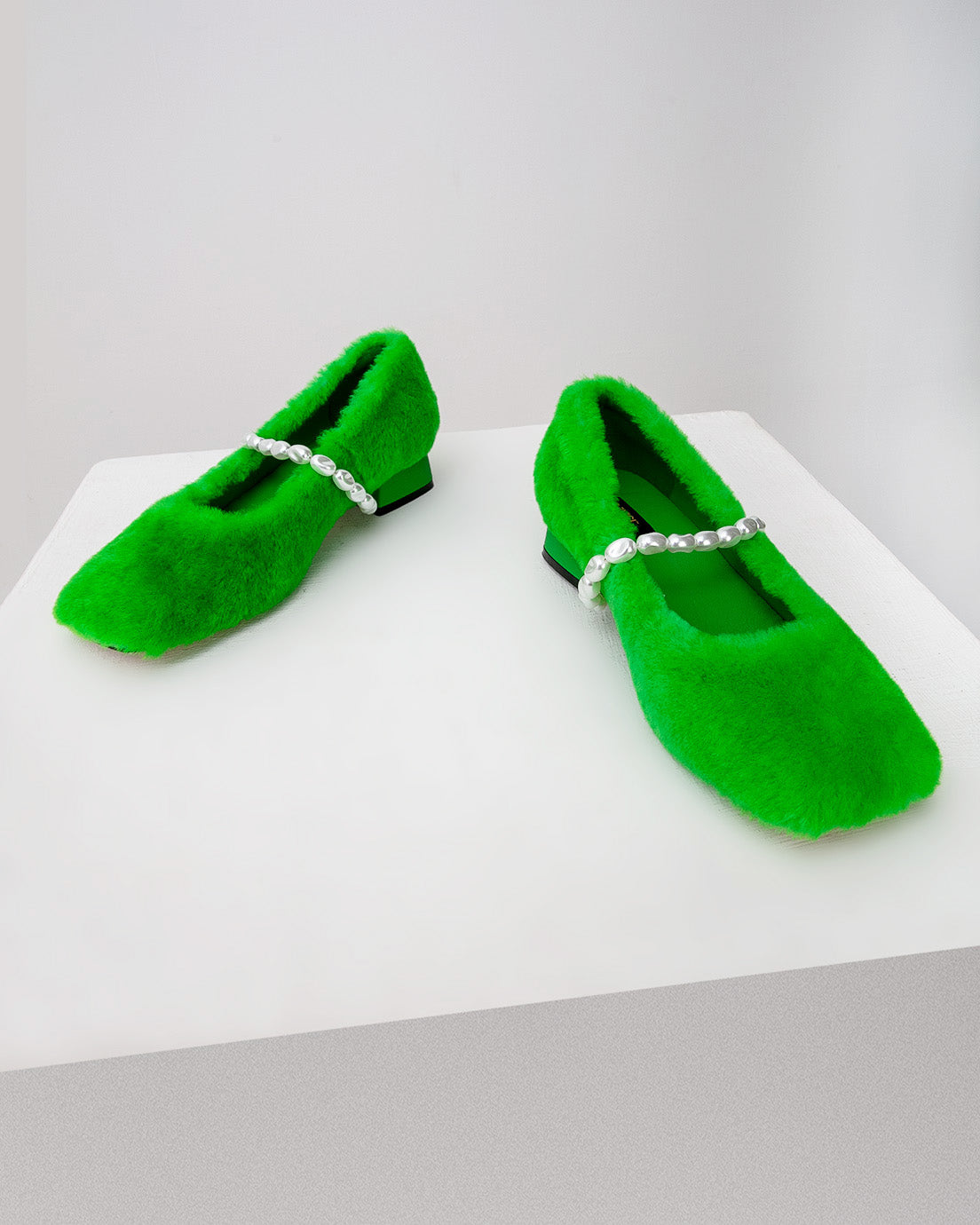 Green Pearl Flats