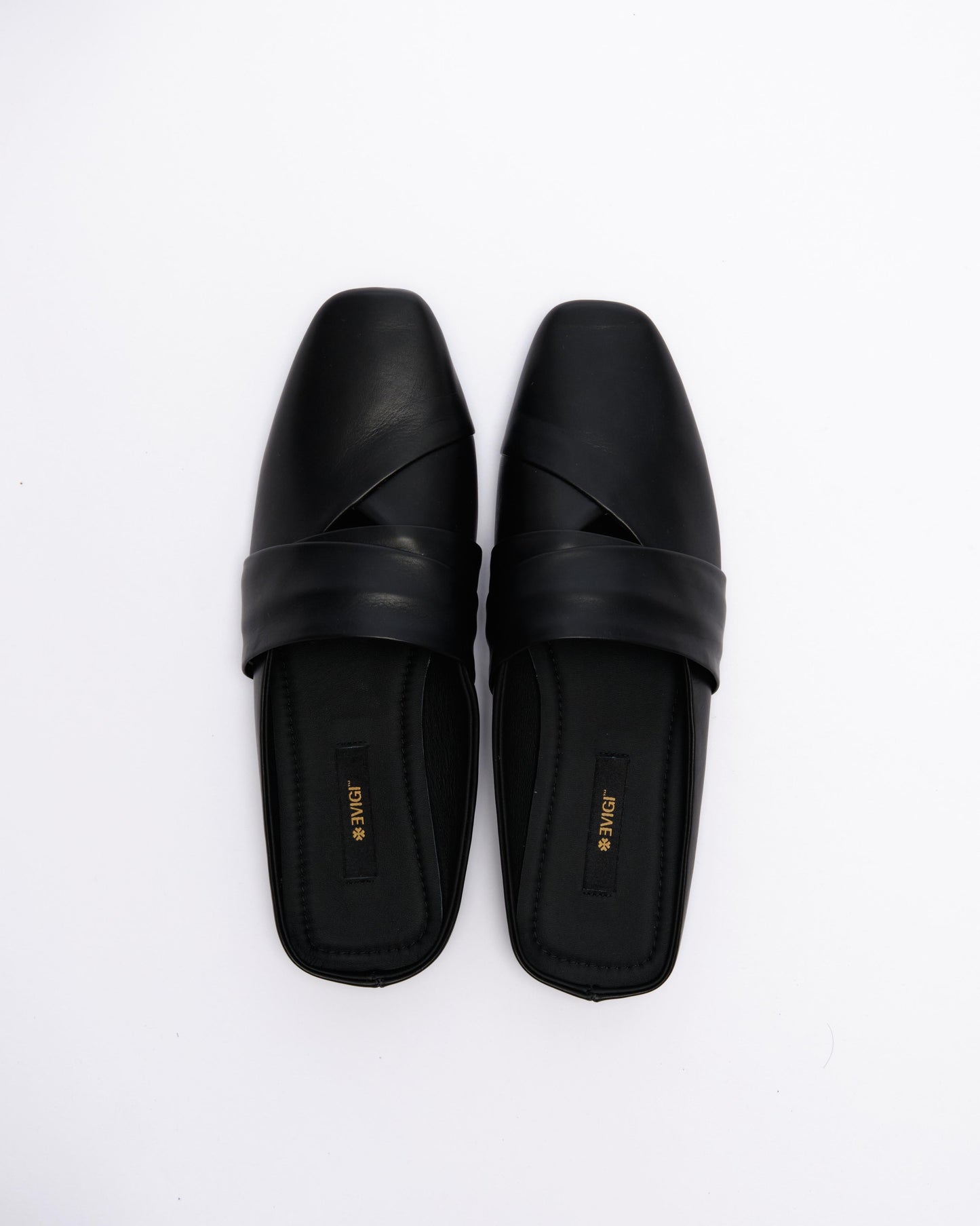 Black Minimal Mules