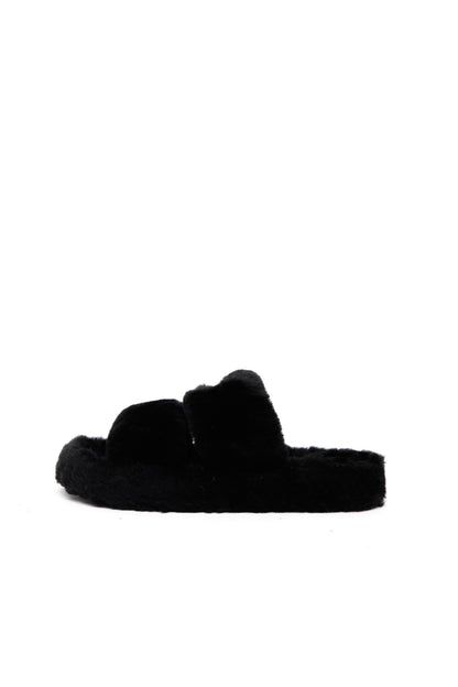 Pantolets