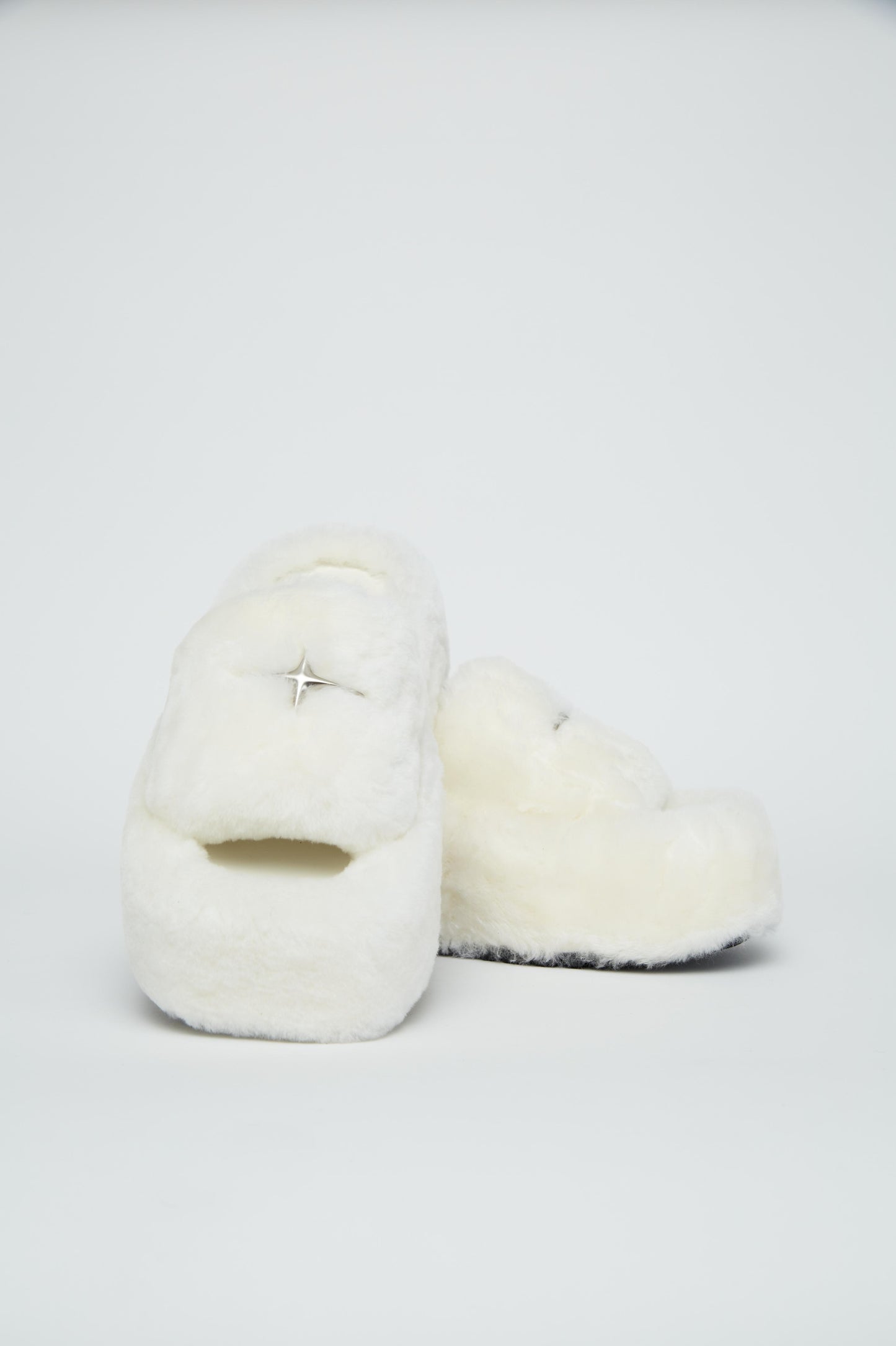 Pantolets