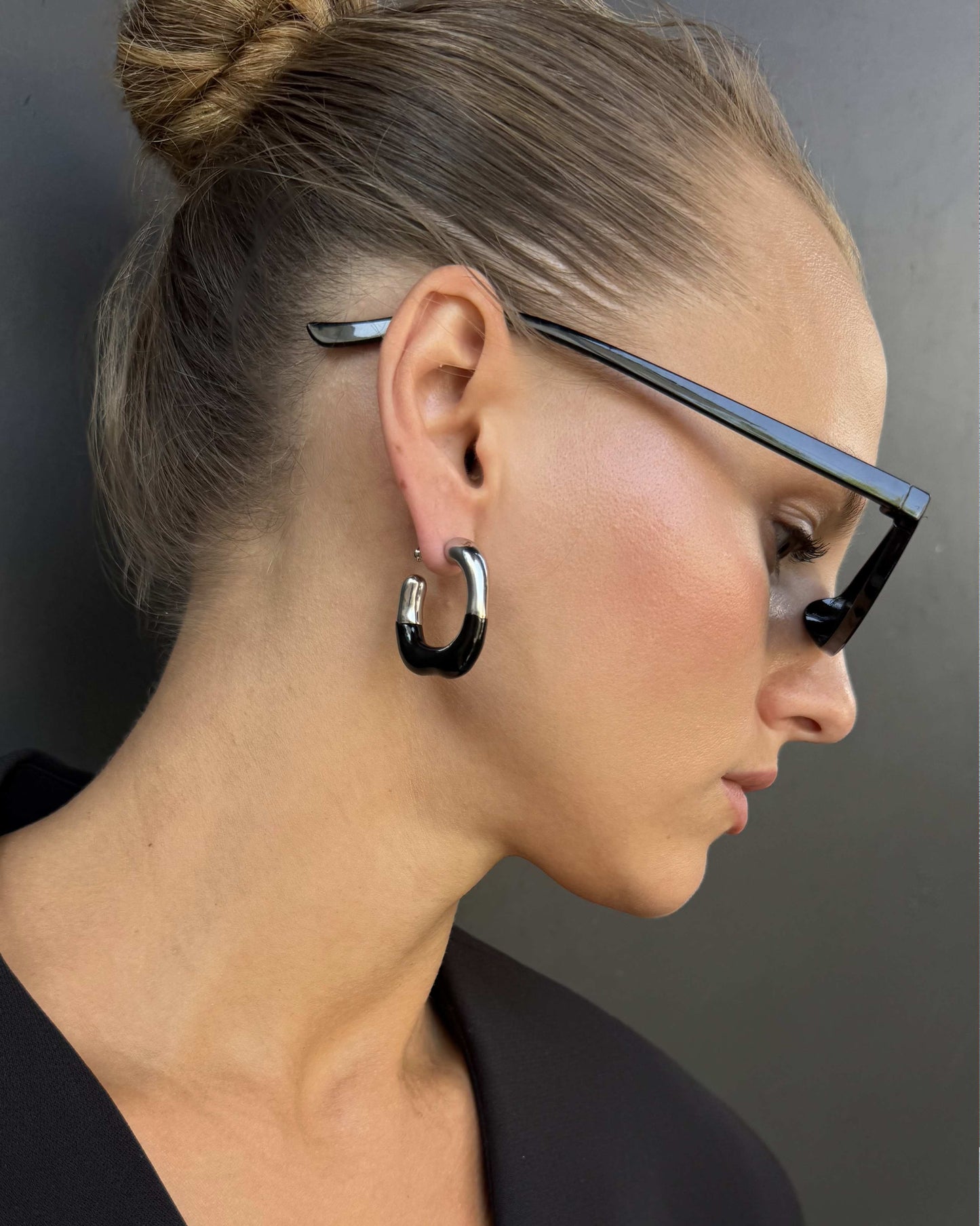 Two-Tone Chunky Hoop Earrings